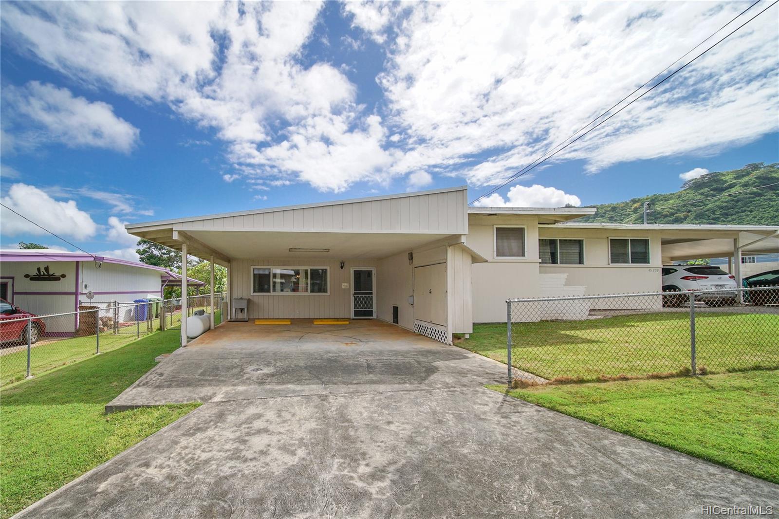45209 Nakuluai Street , Kaneohe, Hi 96744 Pikoiloa