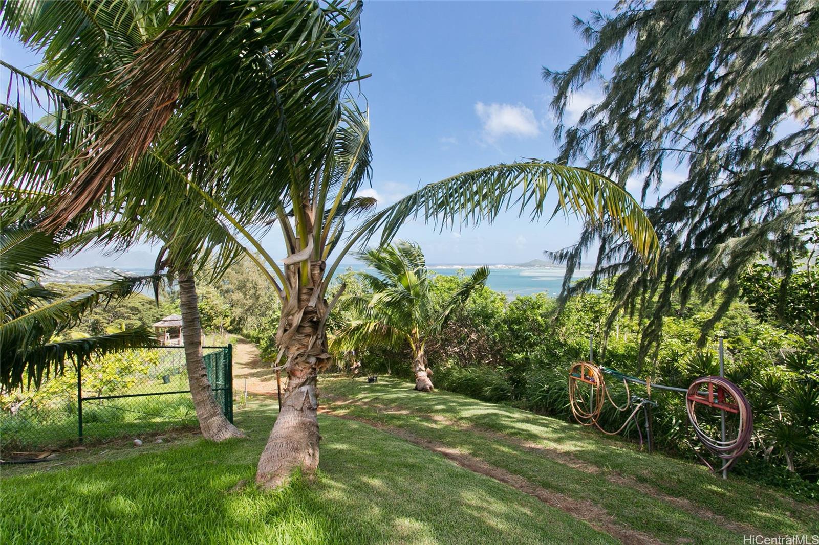 45-234  Kokokahi Place Kokokahi, Kaneohe home - photo 7 of 21