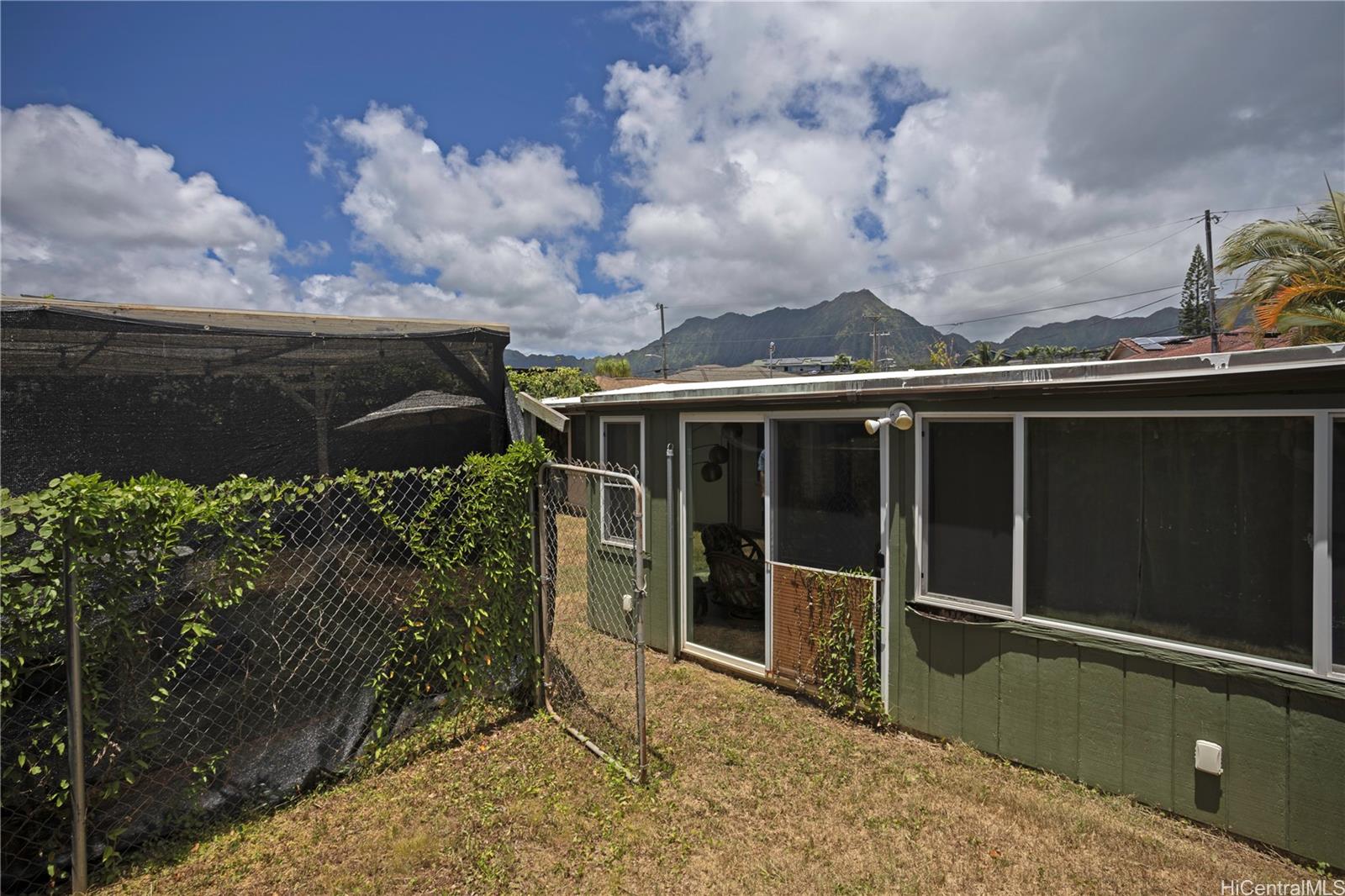 45-234  Mahalani Circle Mahalani, Kaneohe home - photo 14 of 22