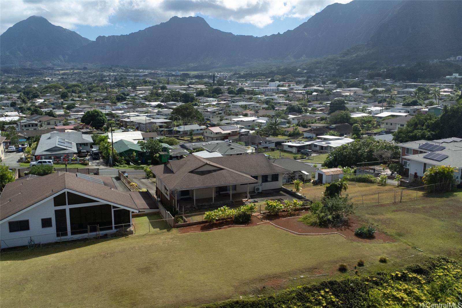 45-243  Haunani Place Lilipuna, Kaneohe home - photo 5 of 25