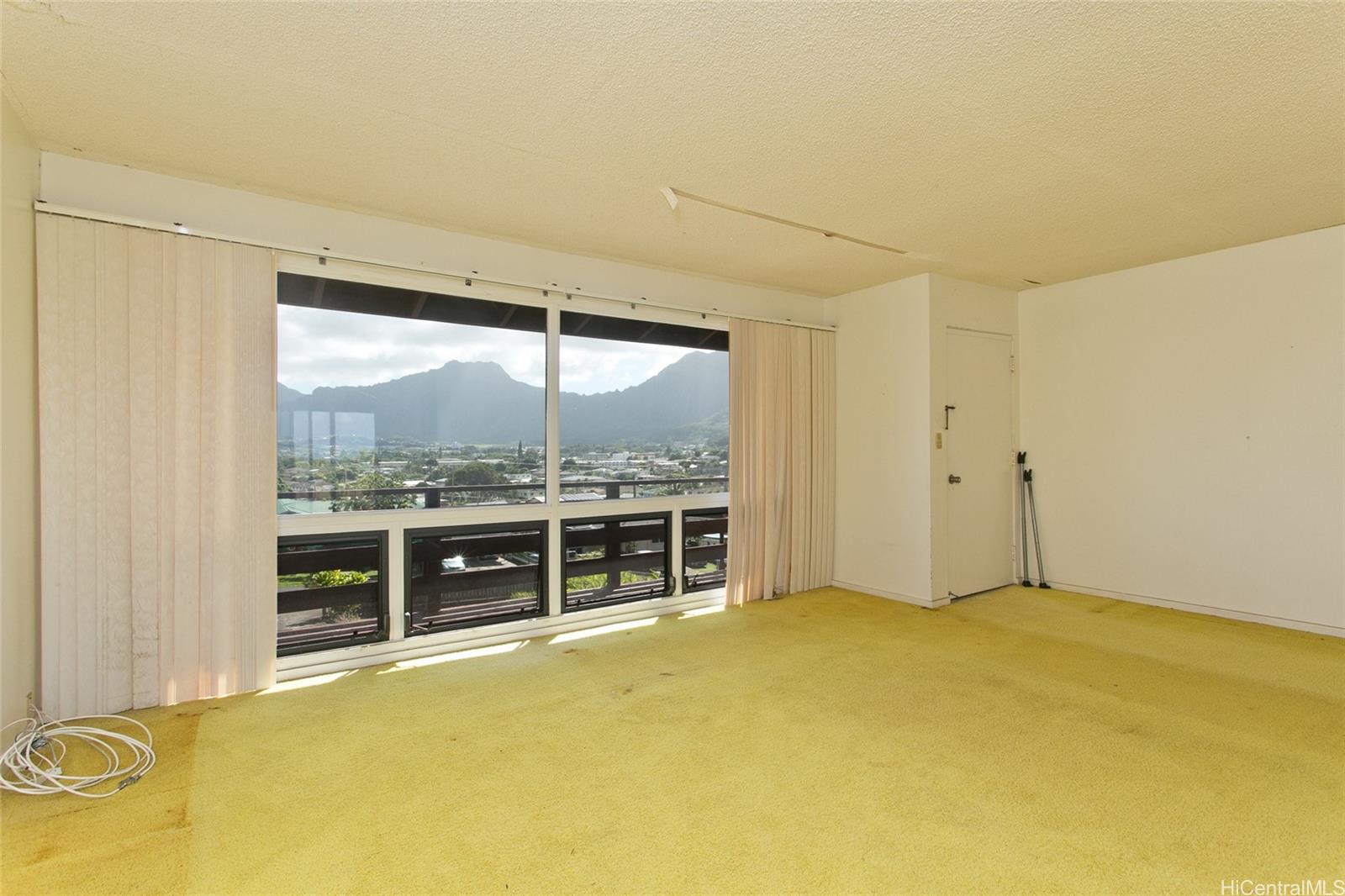 45-243  Haunani Place Lilipuna, Kaneohe home - photo 8 of 25