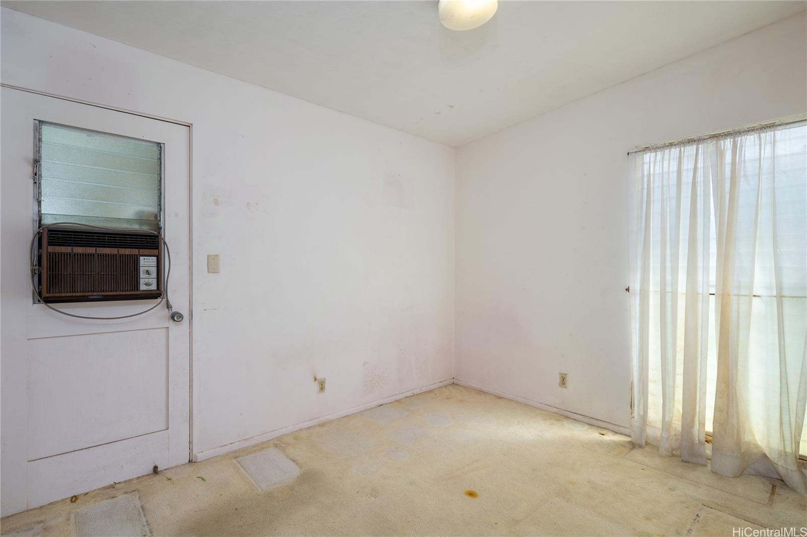 45-267  Pahikaua Street Pikoiloa, Kaneohe home - photo 17 of 20