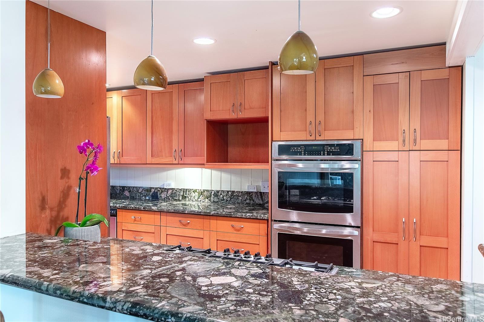 45270 Waikalua Place , Kaneohe, Hi 96744 Waikalua