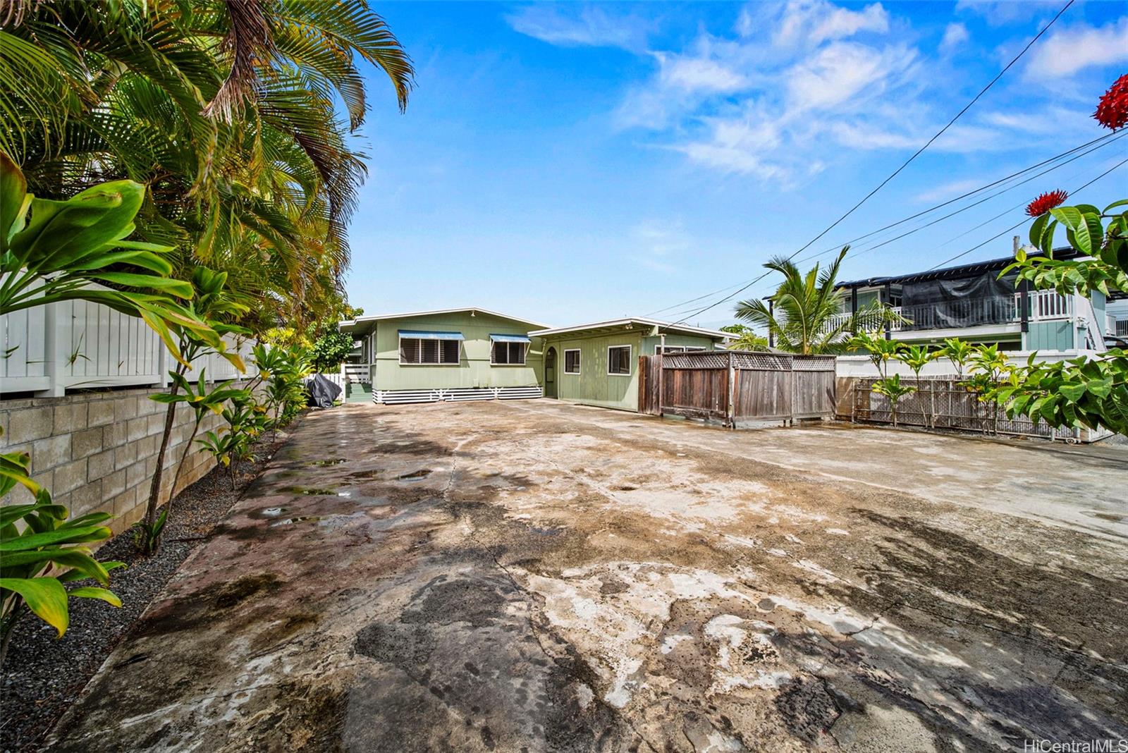 453  Ulupaina Street Coconut Grove, Kailua home - photo 18 of 21
