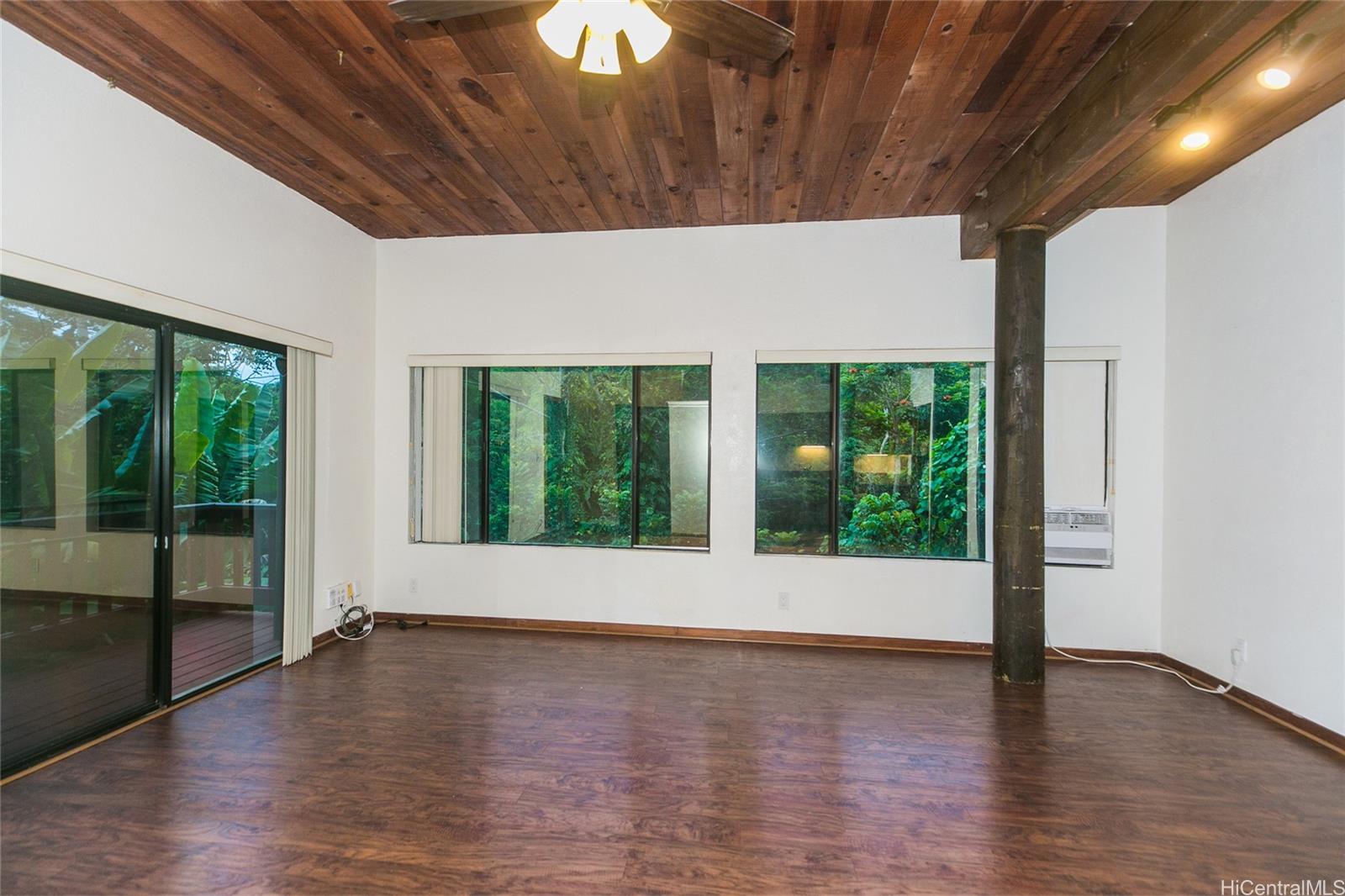 45-308 Kahiko St Kaneohe - Rental - photo 3 of 25