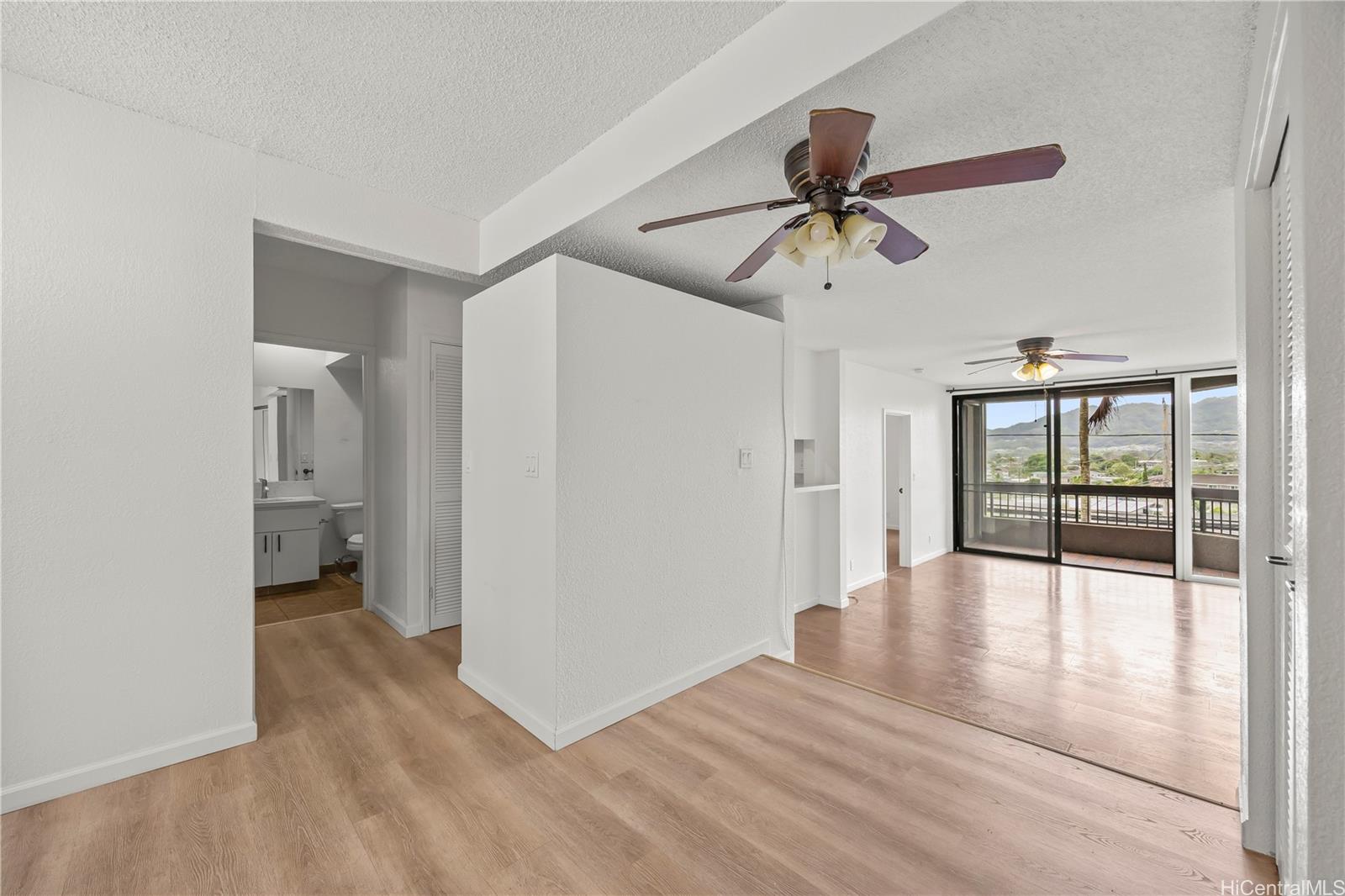 Lilipuna condo # A203, Kaneohe, Hawaii - photo 4 of 23