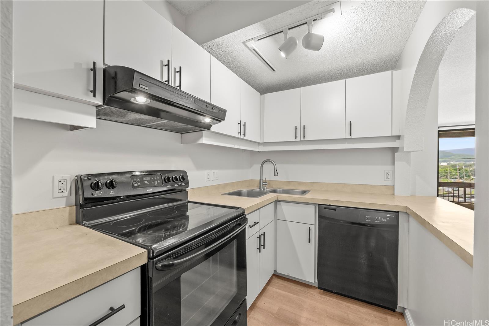 Lilipuna condo # A203, Kaneohe, Hawaii - photo 8 of 23