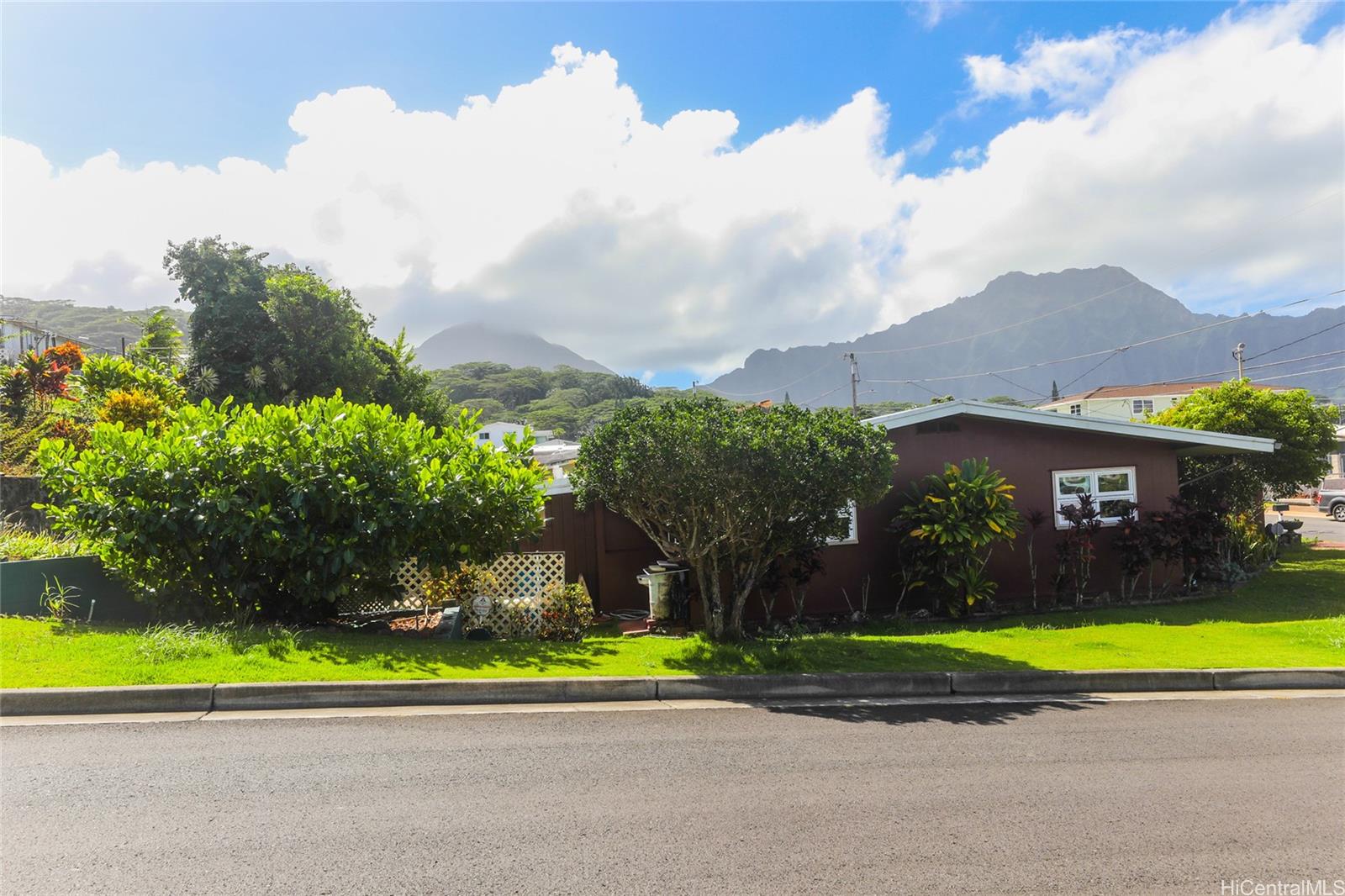 45-316  Lehuuila Street Pikoiloa, Kaneohe home - photo 19 of 25