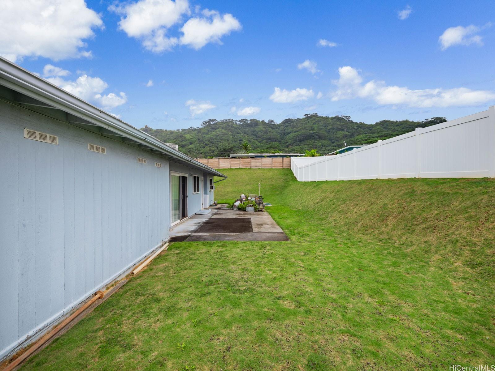 45-330  Lehuuila Street Pikoiloa, Kaneohe home - photo 18 of 24