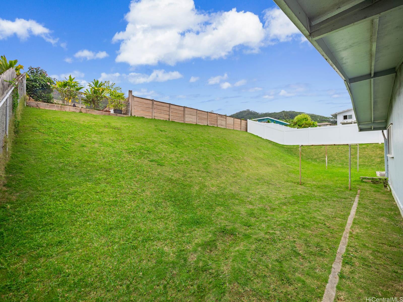 45-330  Lehuuila Street Pikoiloa, Kaneohe home - photo 21 of 24