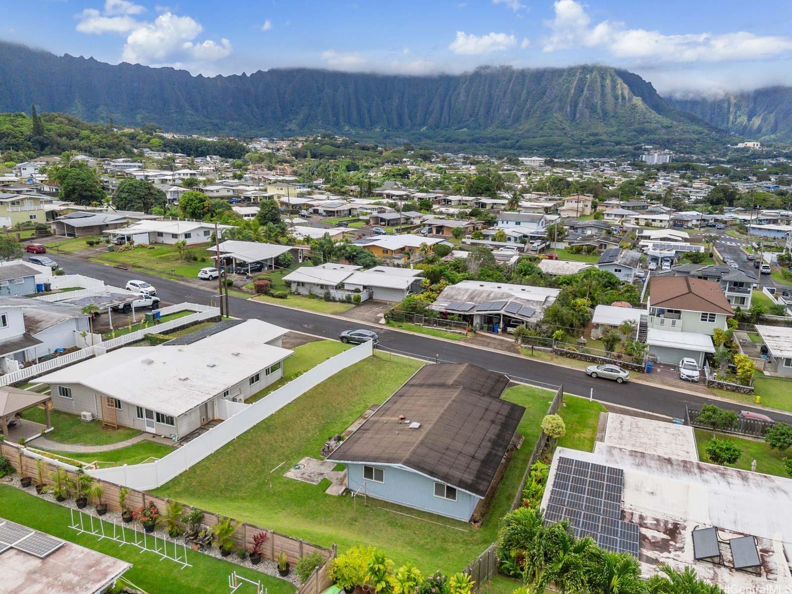 45-330  Lehuuila Street Pikoiloa, Kaneohe home - photo 23 of 24