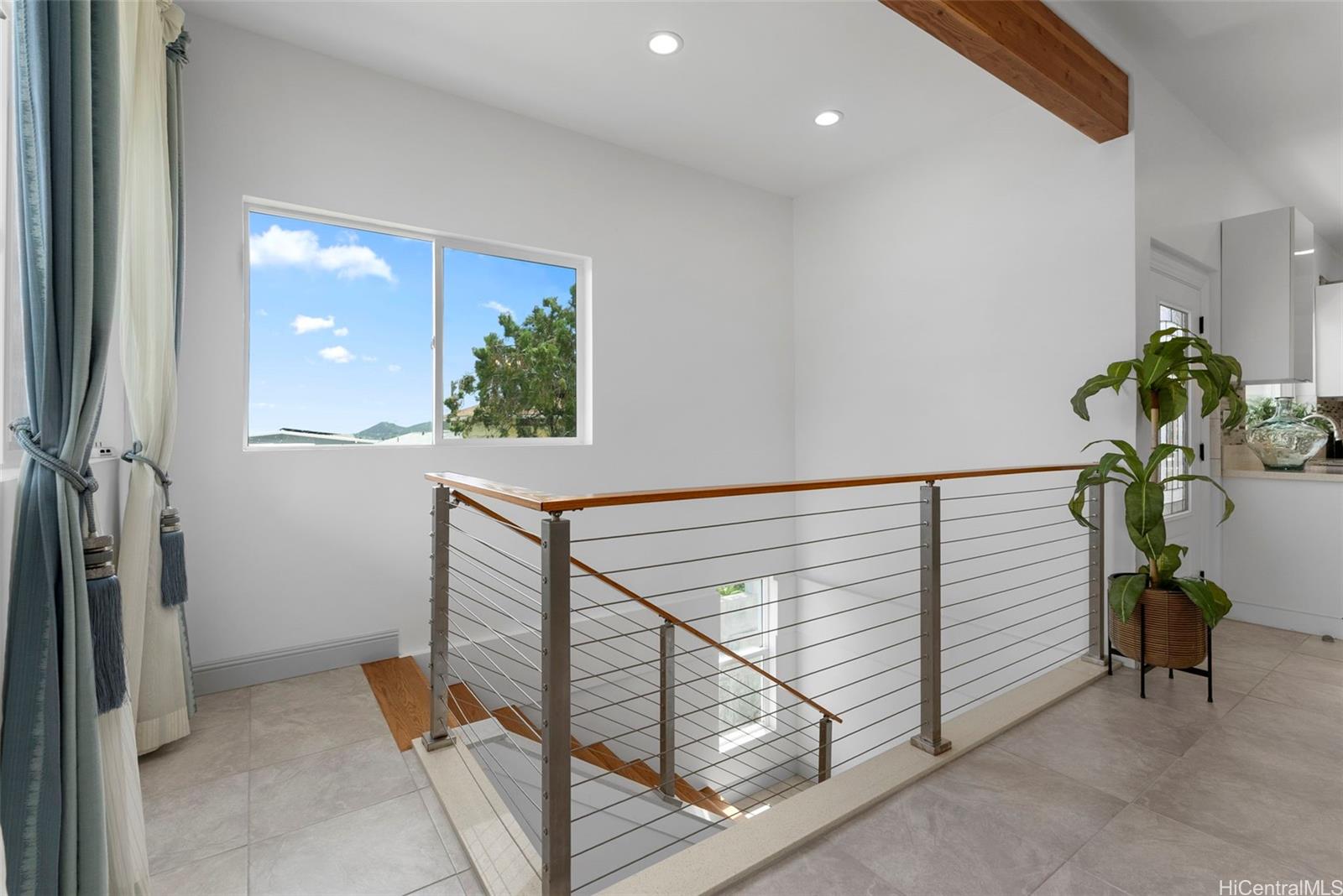 45-333  Mahalani Street Mahalani, Kaneohe home - photo 16 of 25