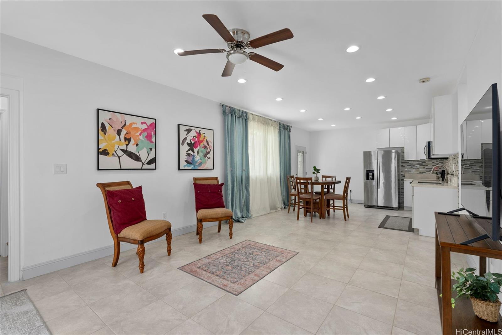 45-333  Mahalani Street Mahalani, Kaneohe home - photo 17 of 25