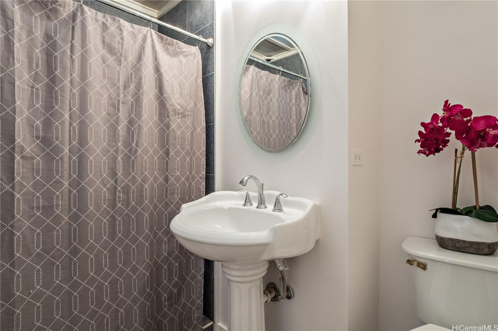 45-340  Lehuuila Street Pikoiloa, Kaneohe home - photo 9 of 25