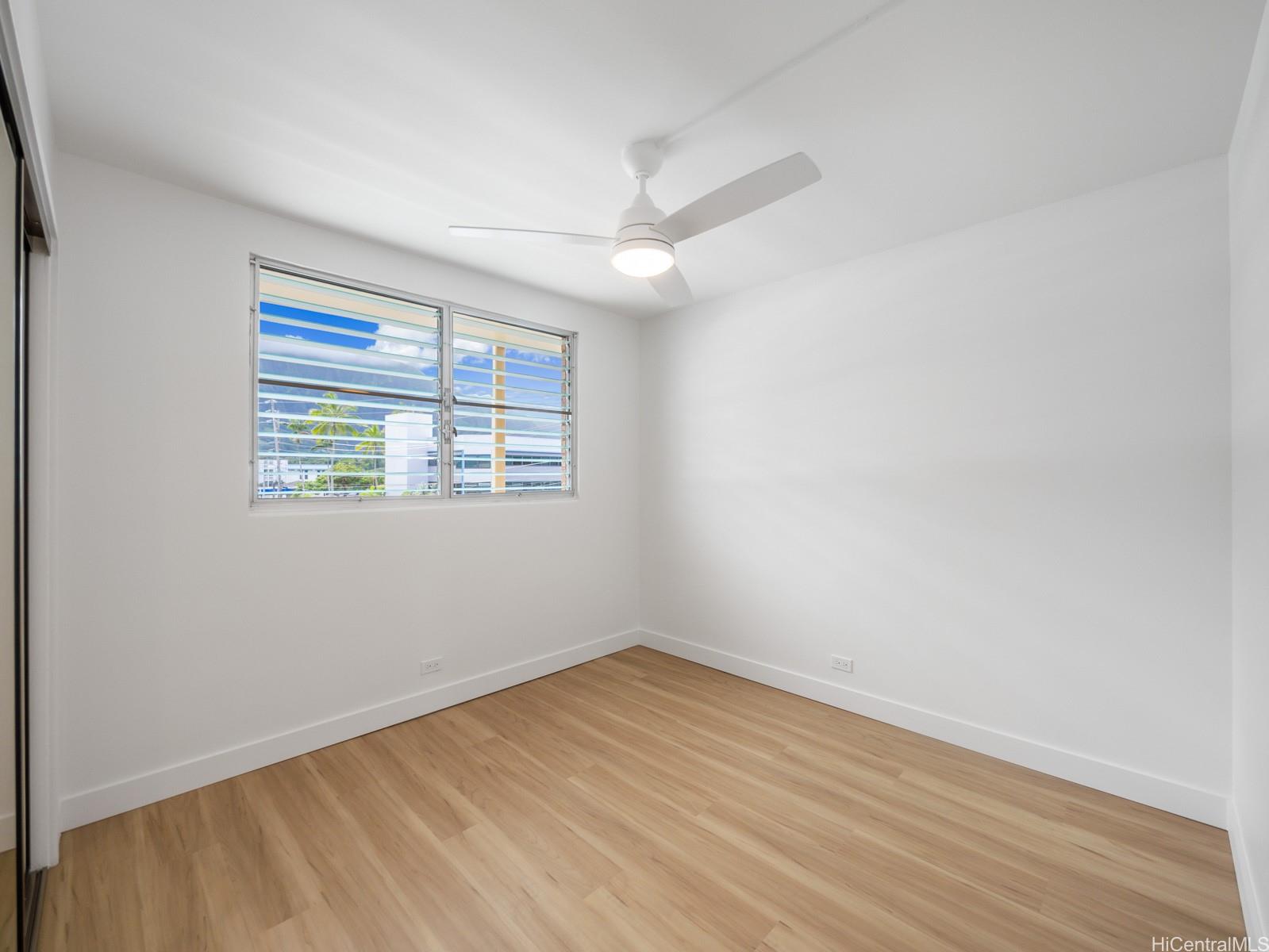 Cliff View Terrace condo # 204, Kaneohe, Hawaii - photo 23 of 25