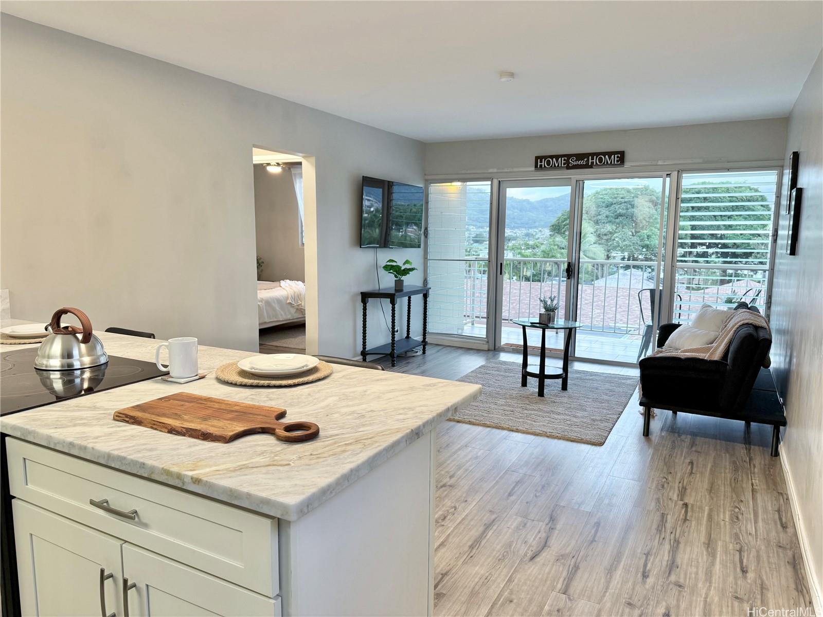 Cliff View Terrace condo # 210, Kaneohe, Hawaii - photo 3 of 22