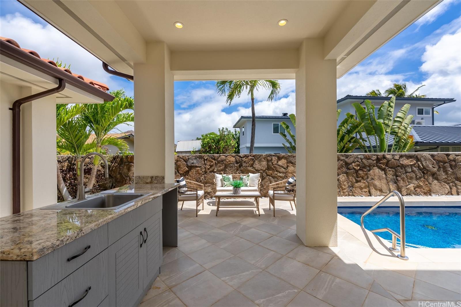 4536  Kolohala Street Kahala Area, Diamond Head home - photo 21 of 25