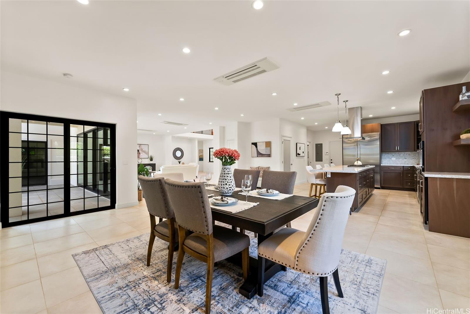 4536  Kolohala Street Kahala Area, Diamond Head home - photo 5 of 25