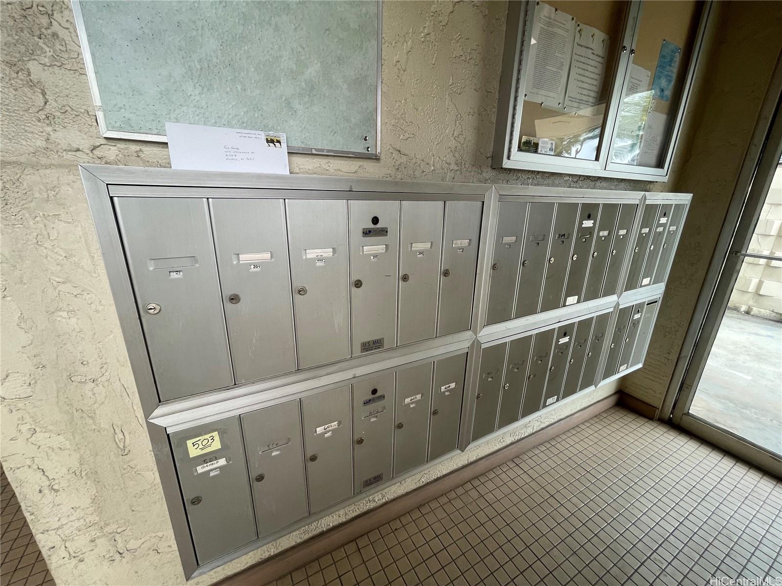 454 Namahana Street Honolulu - Rental - photo 11 of 17