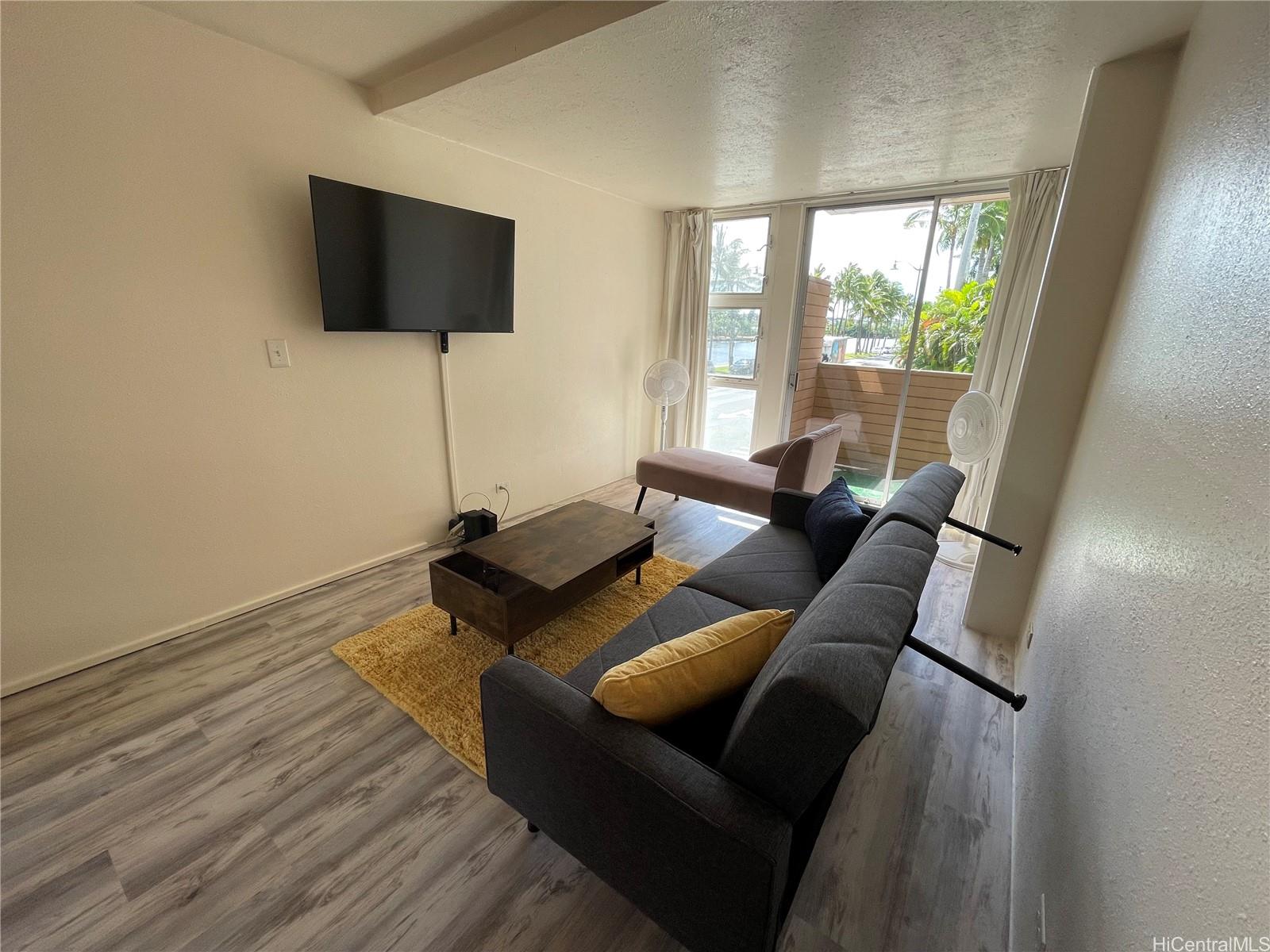 454 Namahana Street Honolulu - Rental - photo 6 of 17