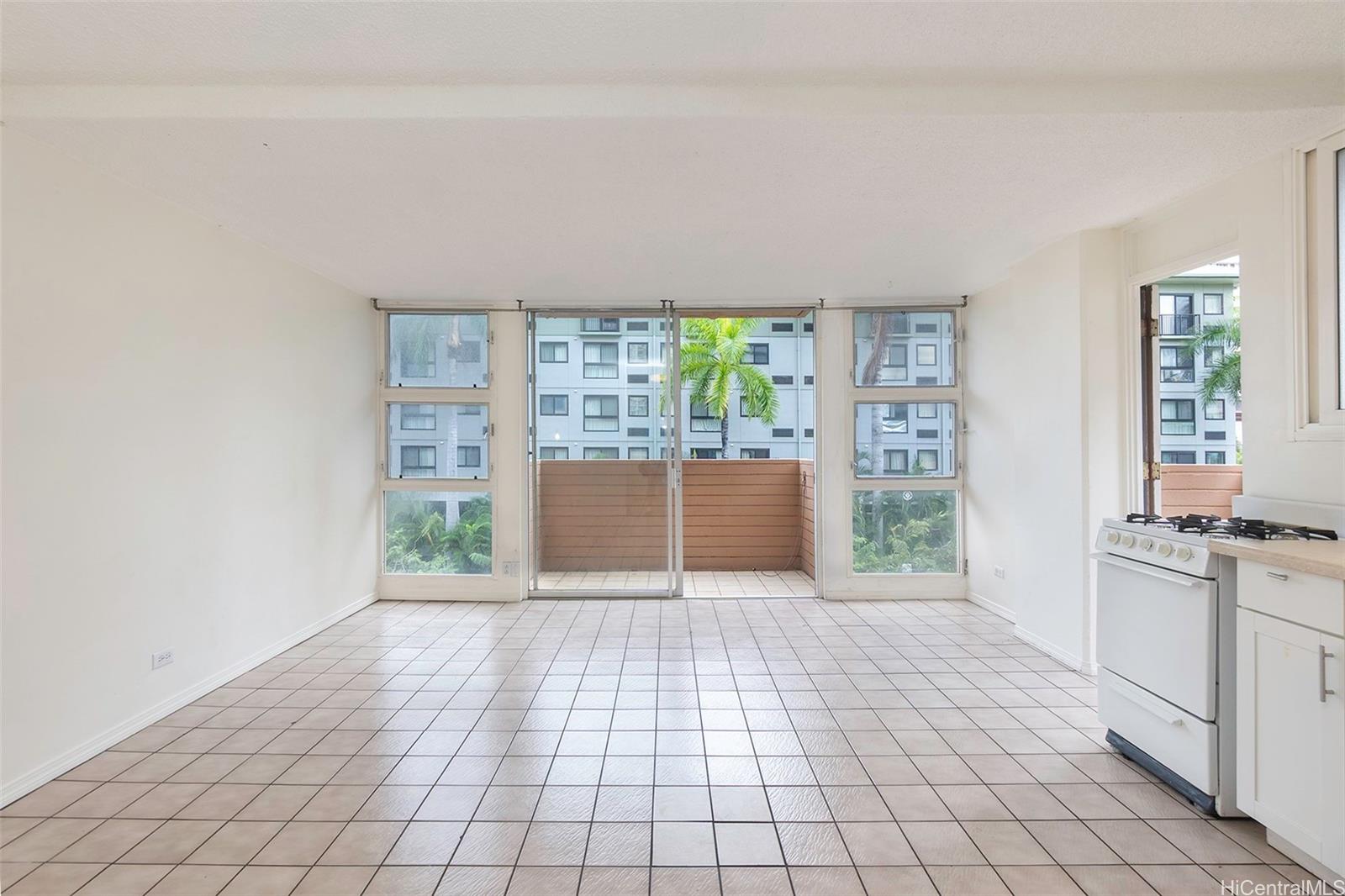 Regency Ala Wai condo # 404, Honolulu, Hawaii - photo 2 of 19