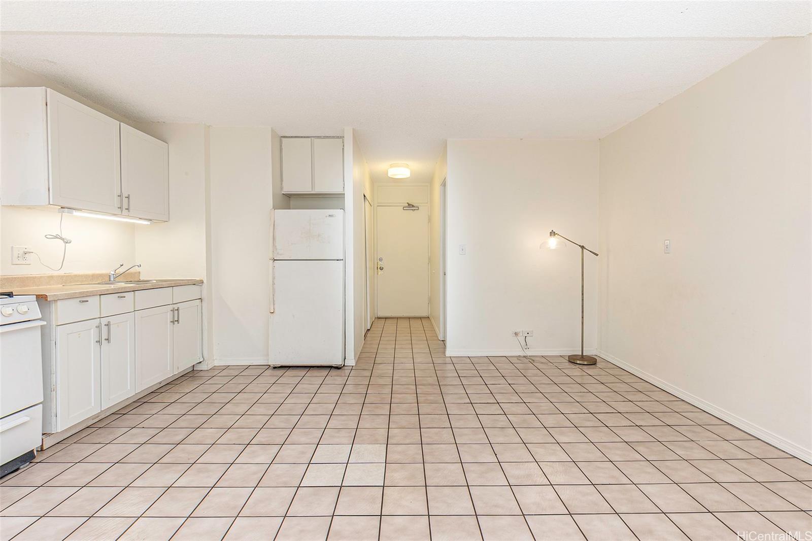 Regency Ala Wai condo # 404, Honolulu, Hawaii - photo 12 of 19