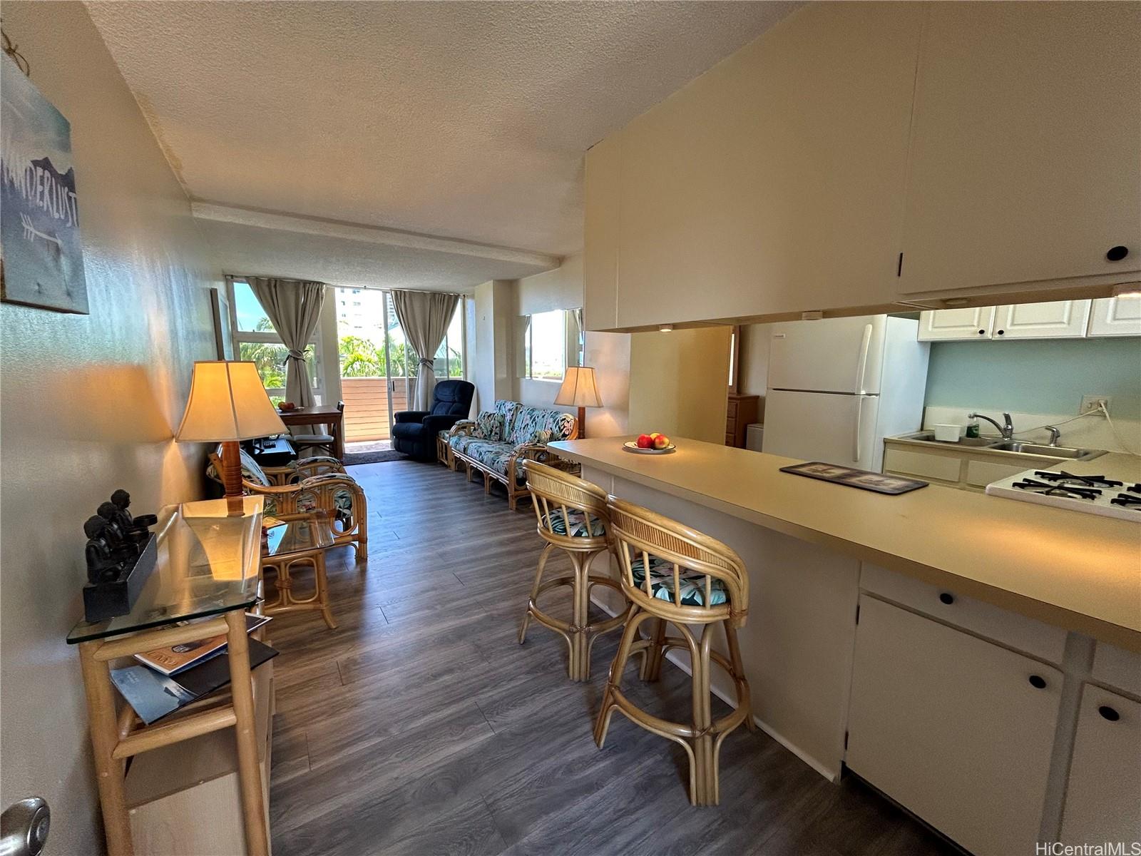 Regency Ala Wai condo # 701, Honolulu, Hawaii - photo 4 of 25