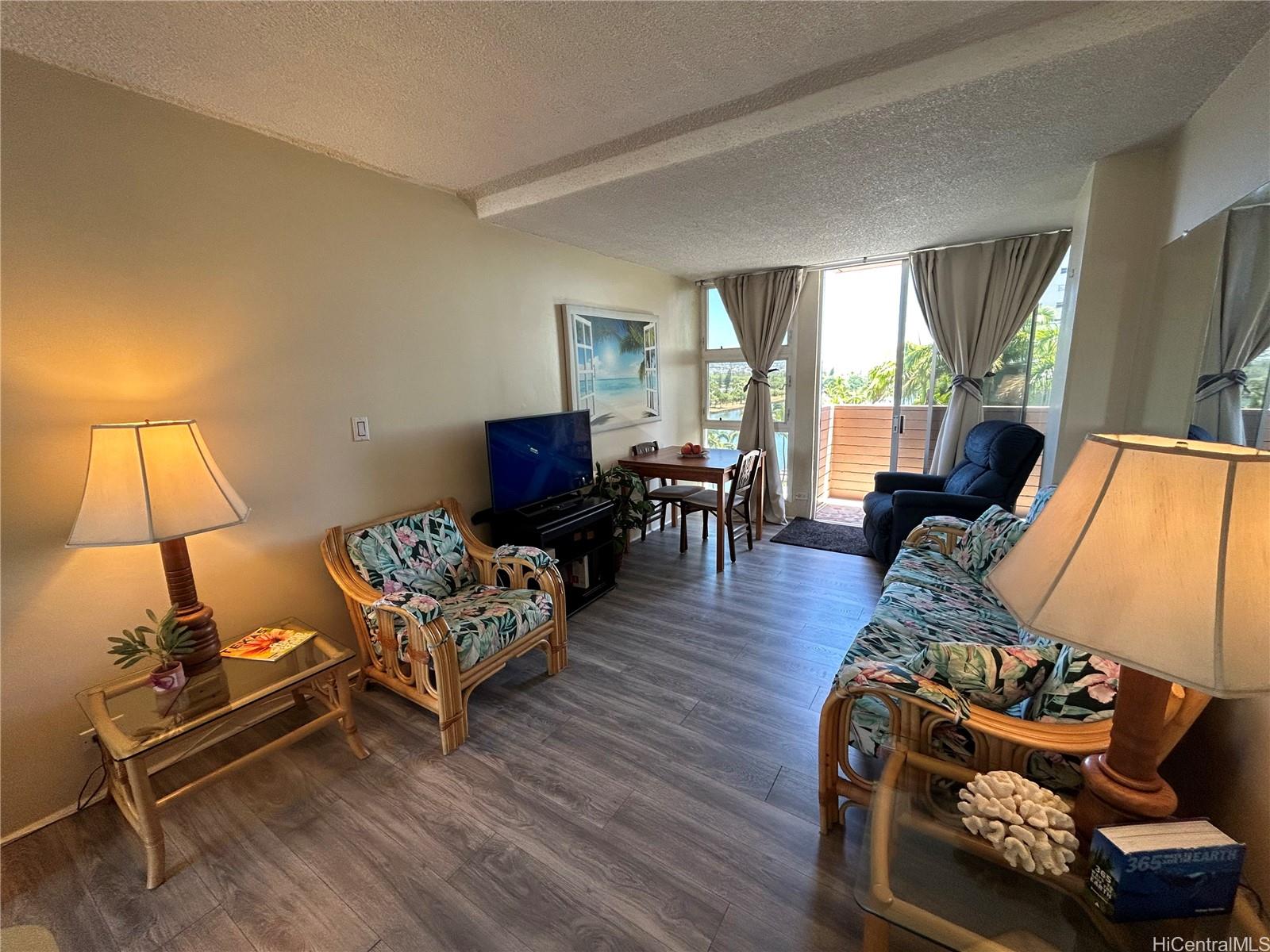 Regency Ala Wai condo # 701, Honolulu, Hawaii - photo 8 of 25