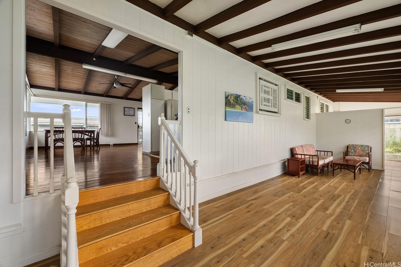 45-417  Kanaka Street Hale Kou, Kaneohe home - photo 3 of 25