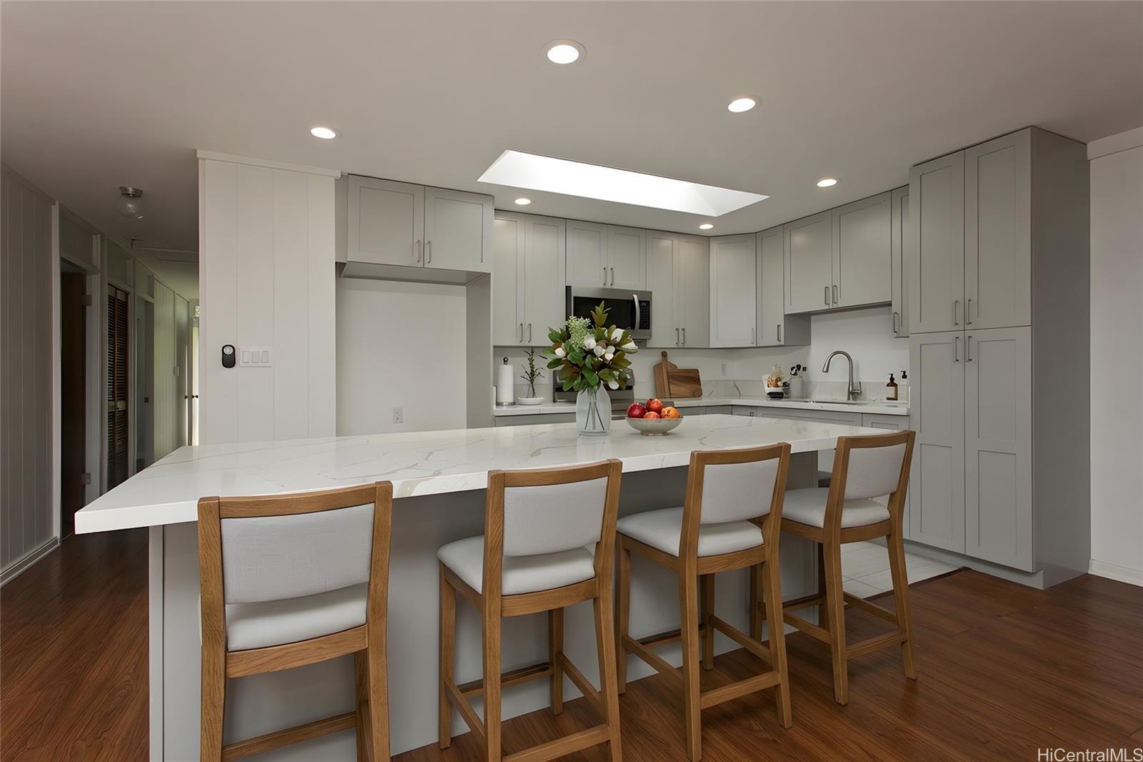 45-423  Lupo St Pikoiloa, Kaneohe home - photo 2 of 16