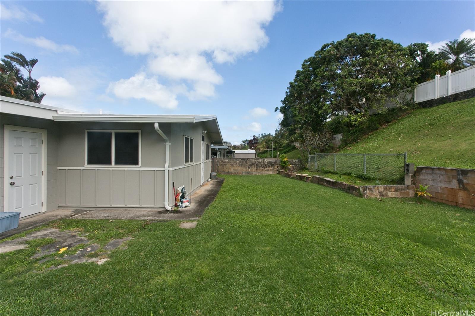 45-423  Lupo St Pikoiloa, Kaneohe home - photo 13 of 16