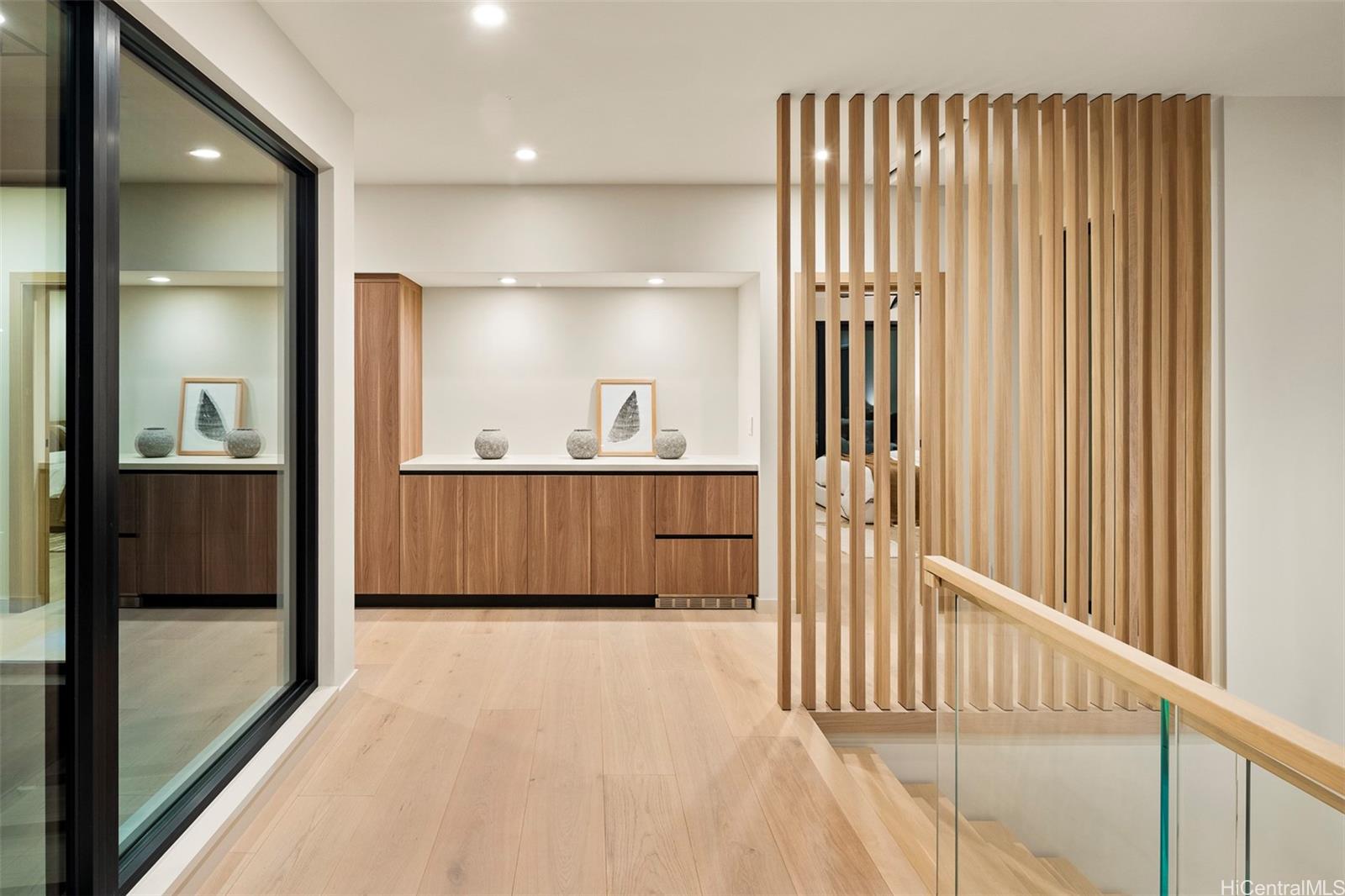 4543  Aukai Ave Kahala Area, Diamond Head home - photo 12 of 25