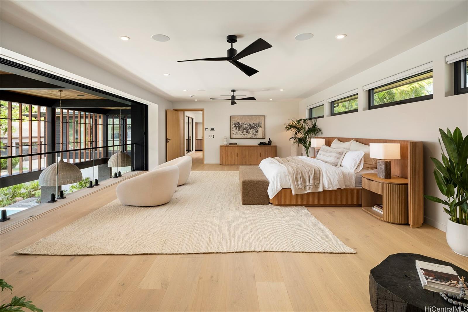 4543  Aukai Ave Kahala Area, Diamond Head home - photo 14 of 25