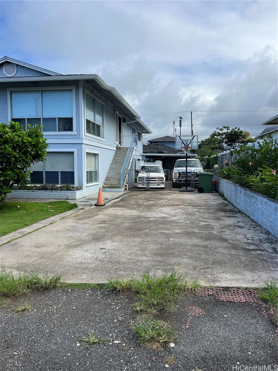 45-436  Ihilani Street Puohala Village, Kaneohe home - photo 3 of 19