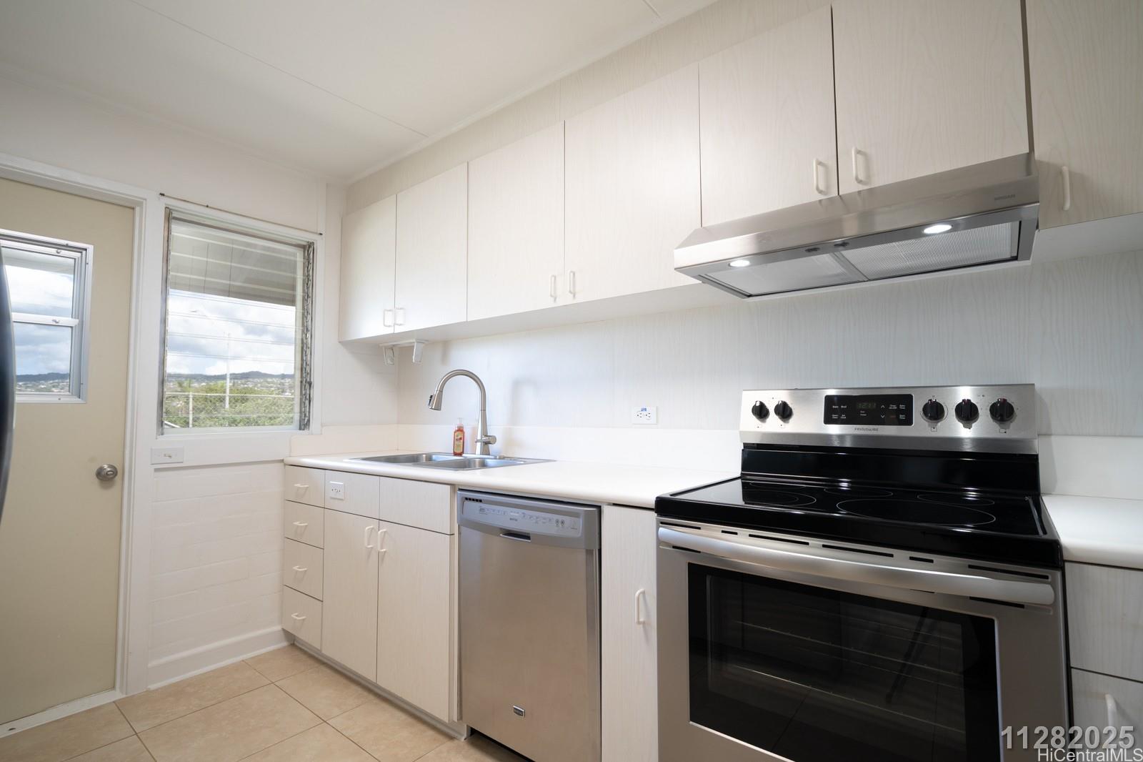 4544 Mahie St Honolulu - Rental - photo 13 of 25