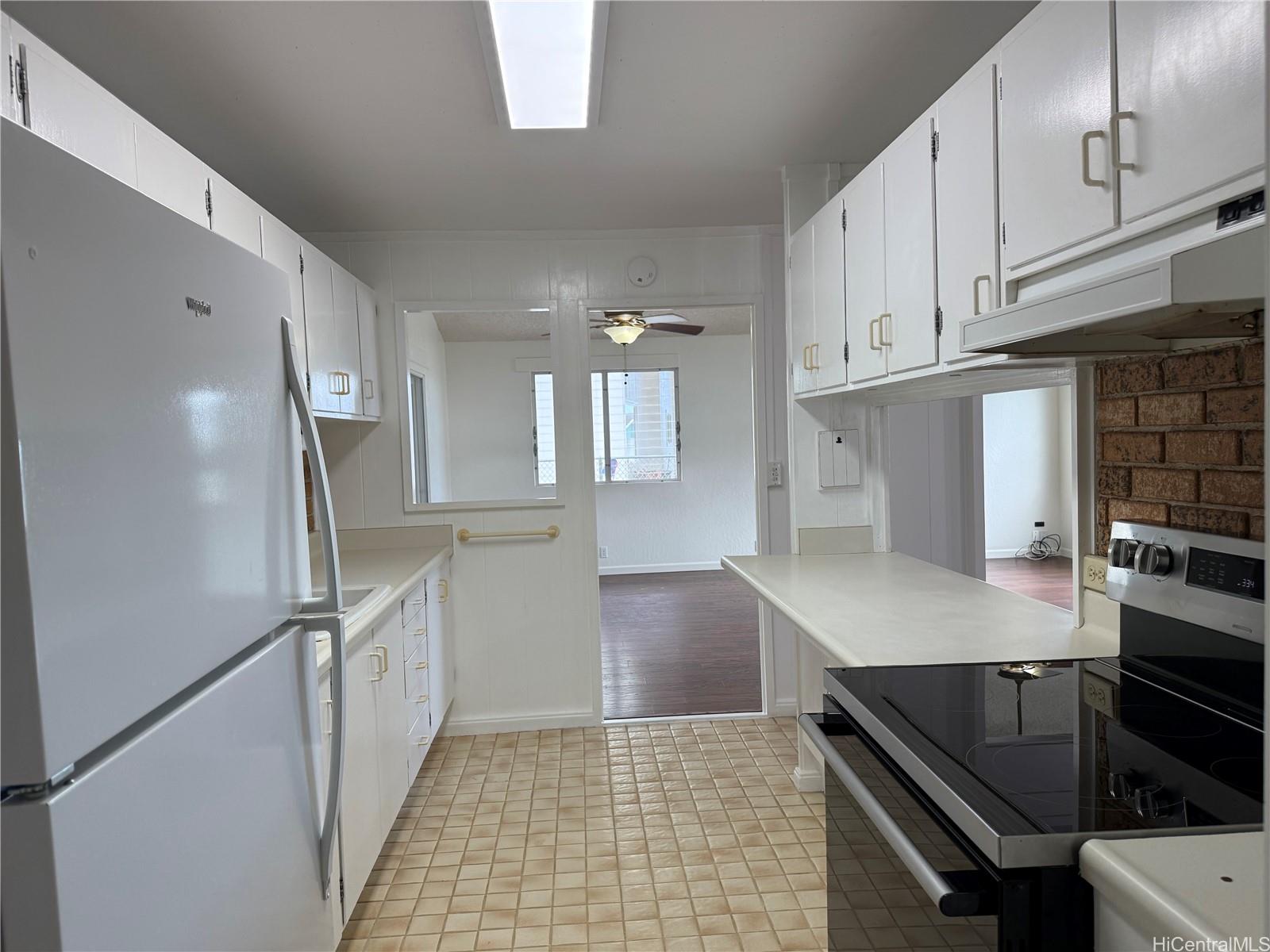 45-452 Ohaha St Kaneohe - Rental - photo 7 of 25