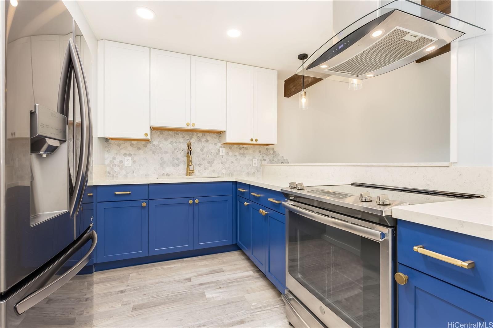 45-459-D Mokulele Drive townhouse # 12, Kaneohe, Hawaii - photo 5 of 25