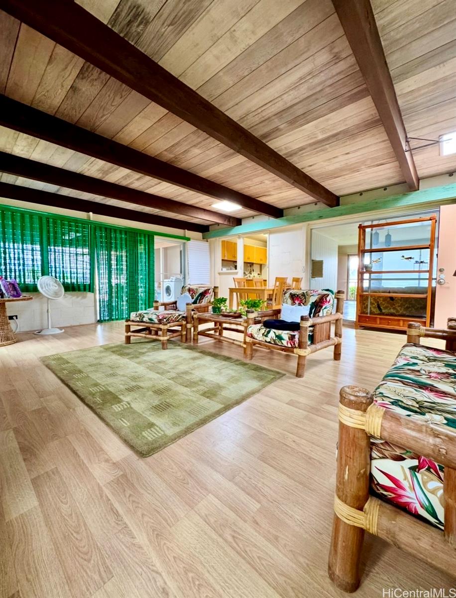 45-464  Nakuluai Street Pikoiloa, Kaneohe home - photo 4 of 7