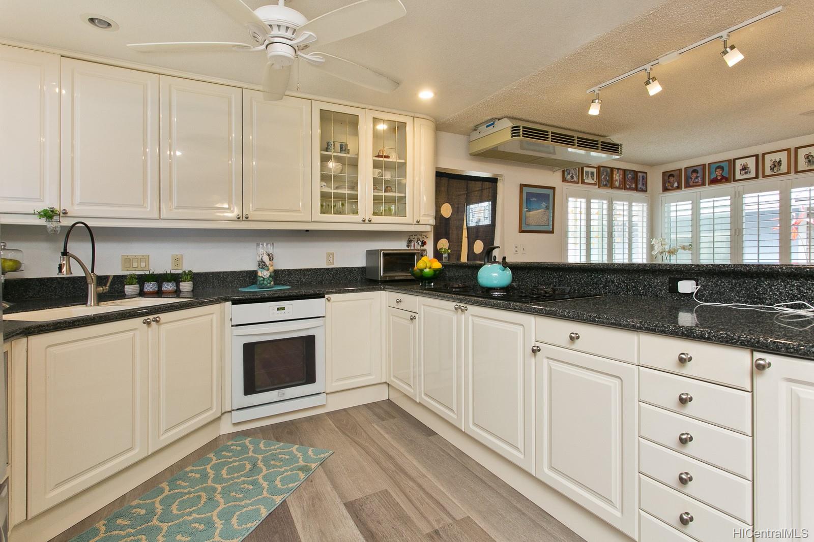 45499 Waikalua Place , Kaneohe, Hi 96744 Halepuu