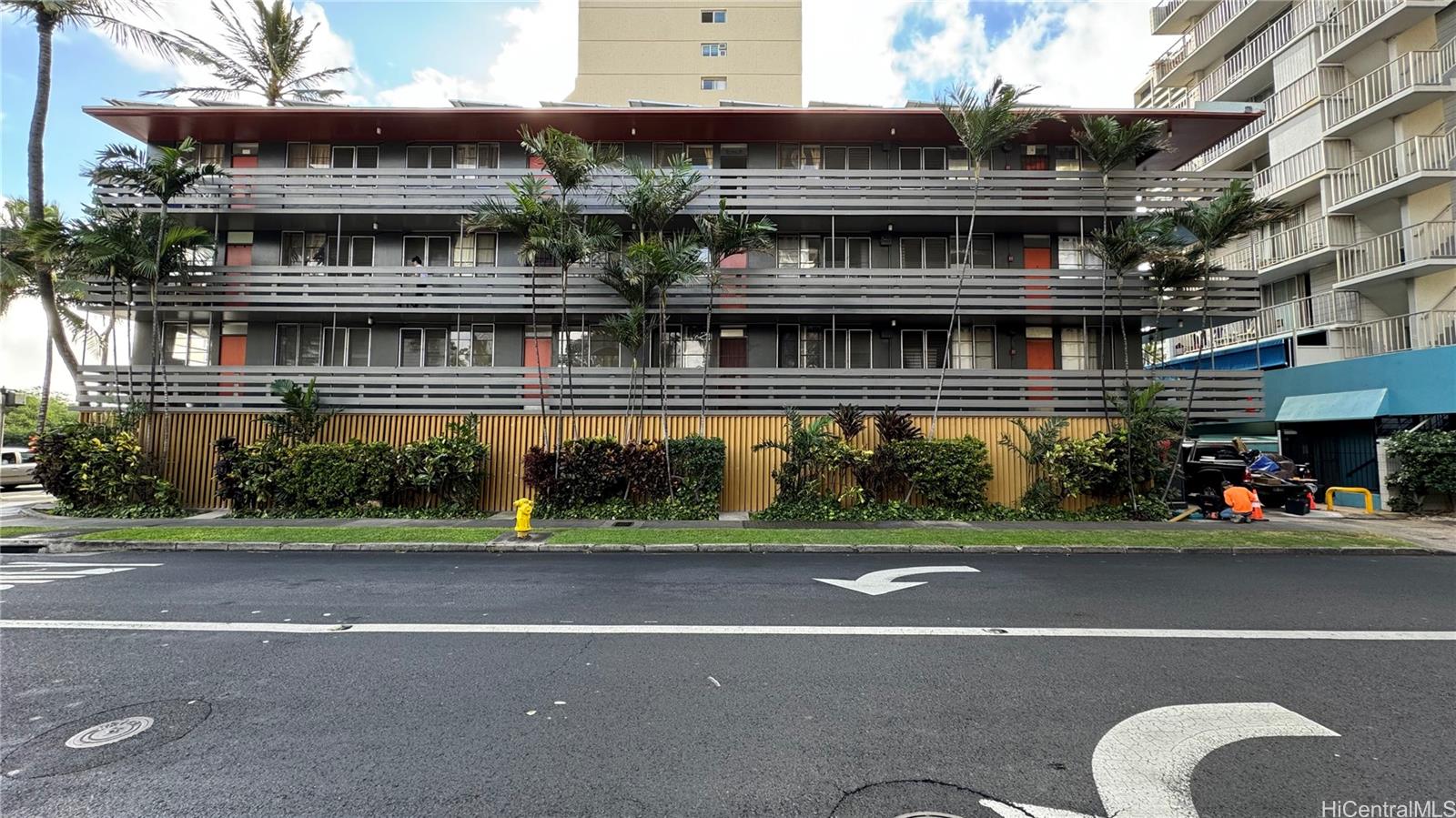 455 Lewers Street Honolulu - Rental - photo 15 of 16