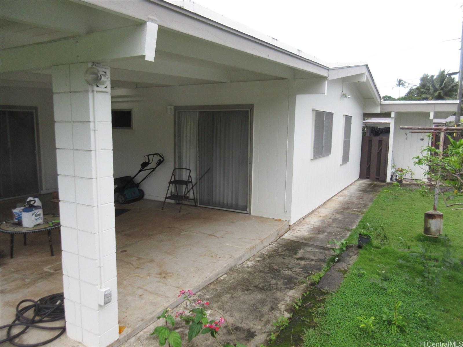 45-531  Kiani St Keaahala, Kaneohe home - photo 4 of 21