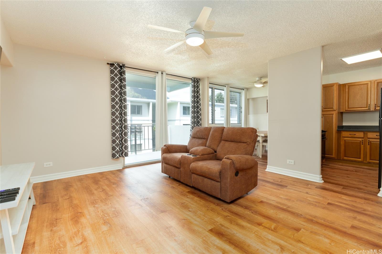 Na Pali Gardens condo # A23, Kaneohe, Hawaii - photo 4 of 25