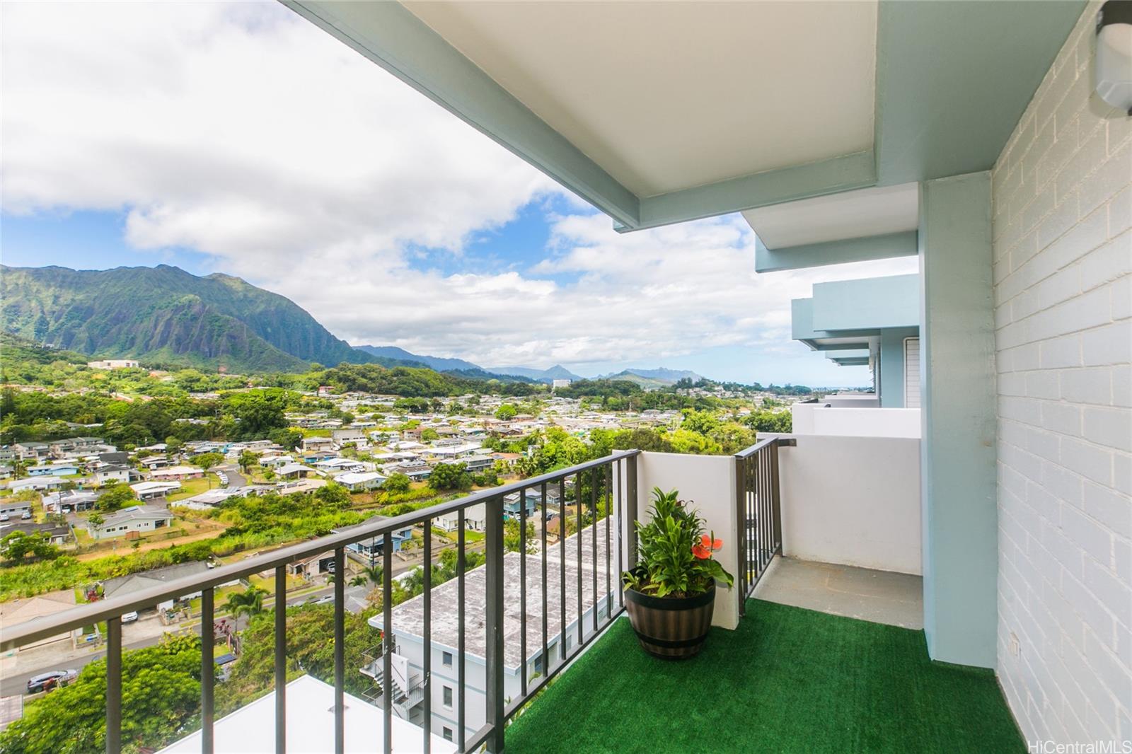 NA PALI GARDENS condo # B91, Kaneohe, Hawaii - photo 2 of 25