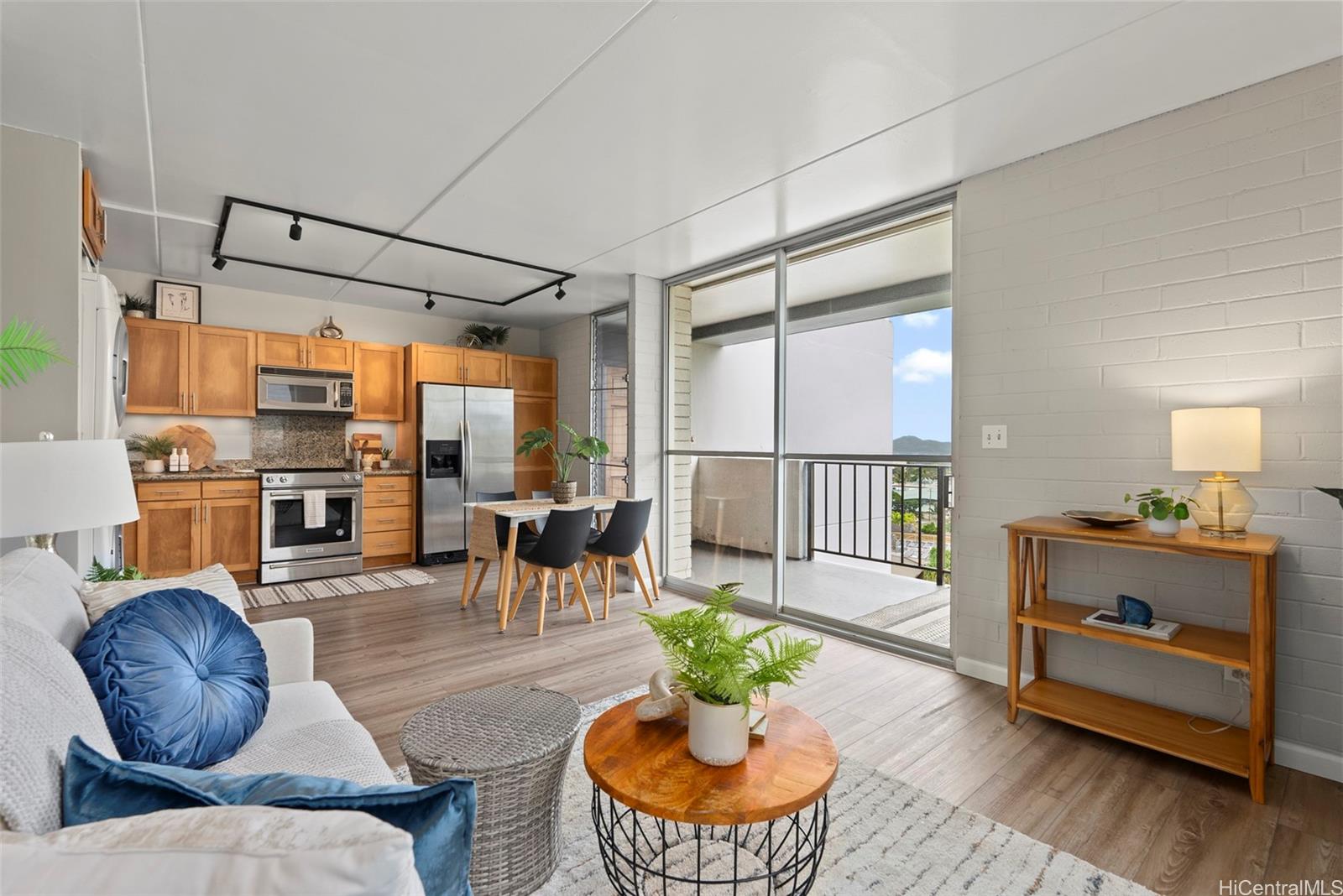 Na Pali Gardens condo # B94, Kaneohe, Hawaii - photo 4 of 25