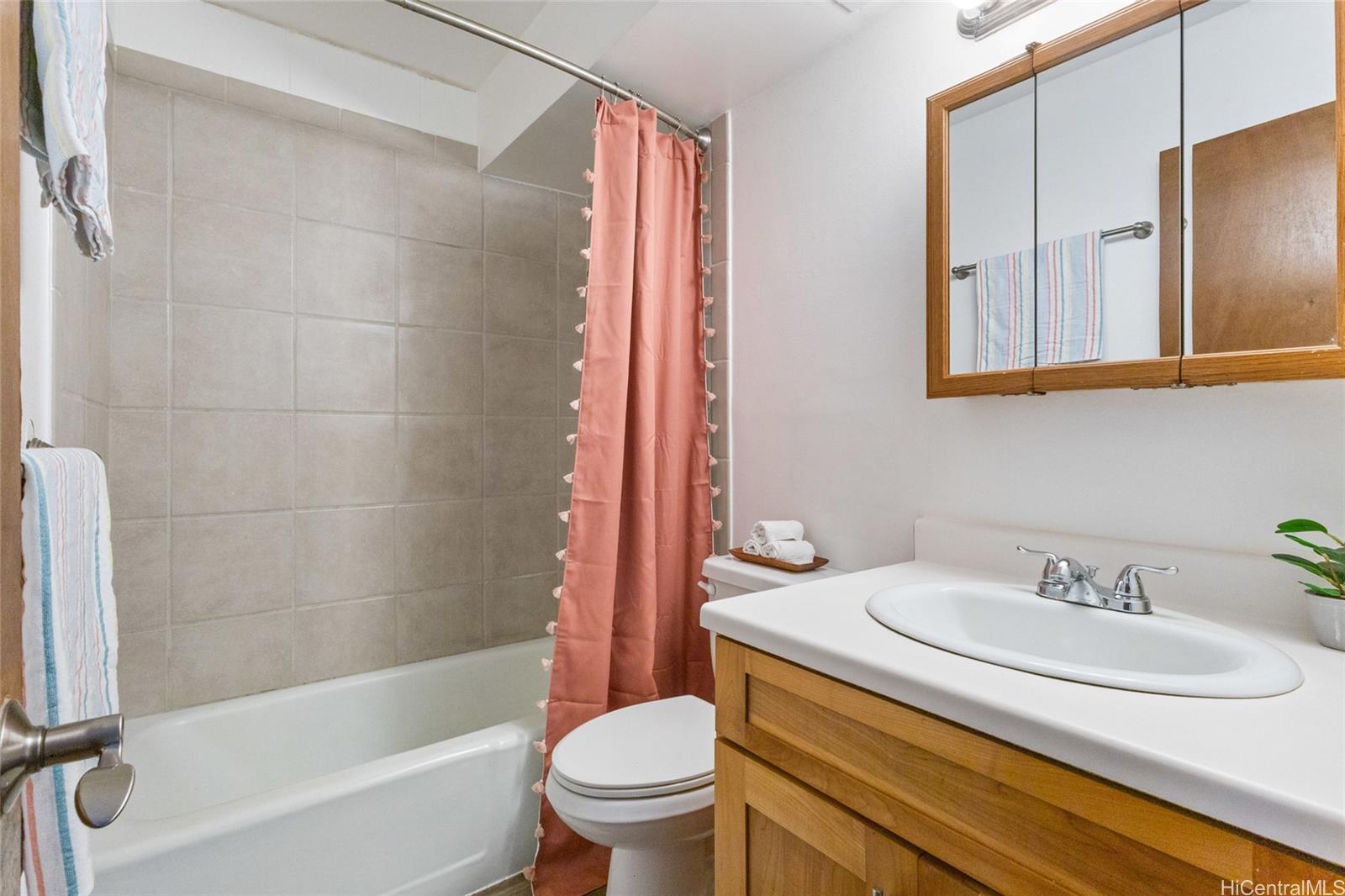 Na Pali Gardens condo # E3, Kaneohe, Hawaii - photo 13 of 18