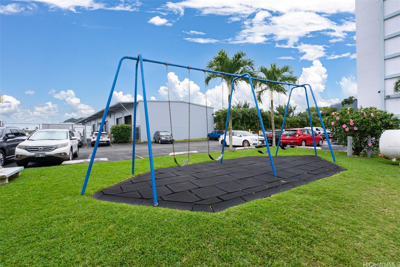 Na Pali Gardens condo # G3, Kaneohe, Hawaii - photo 23 of 25