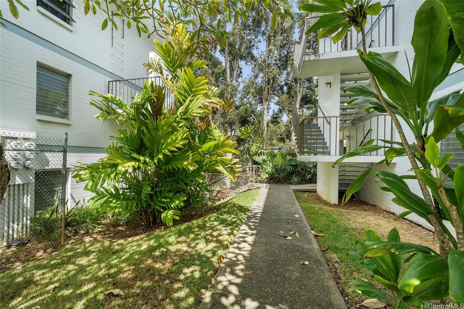 Na Pali Gardens condo # K2, Kaneohe, Hawaii - photo 17 of 25
