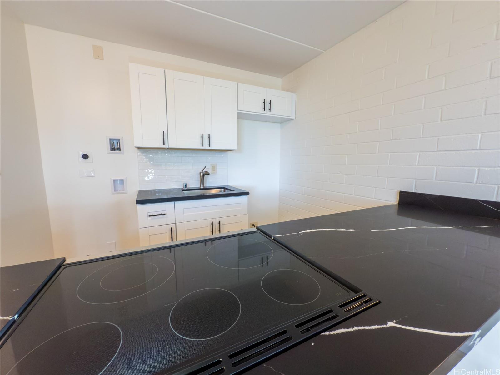 Na Pali Gardens condo # K4, Kaneohe, Hawaii - photo 5 of 18