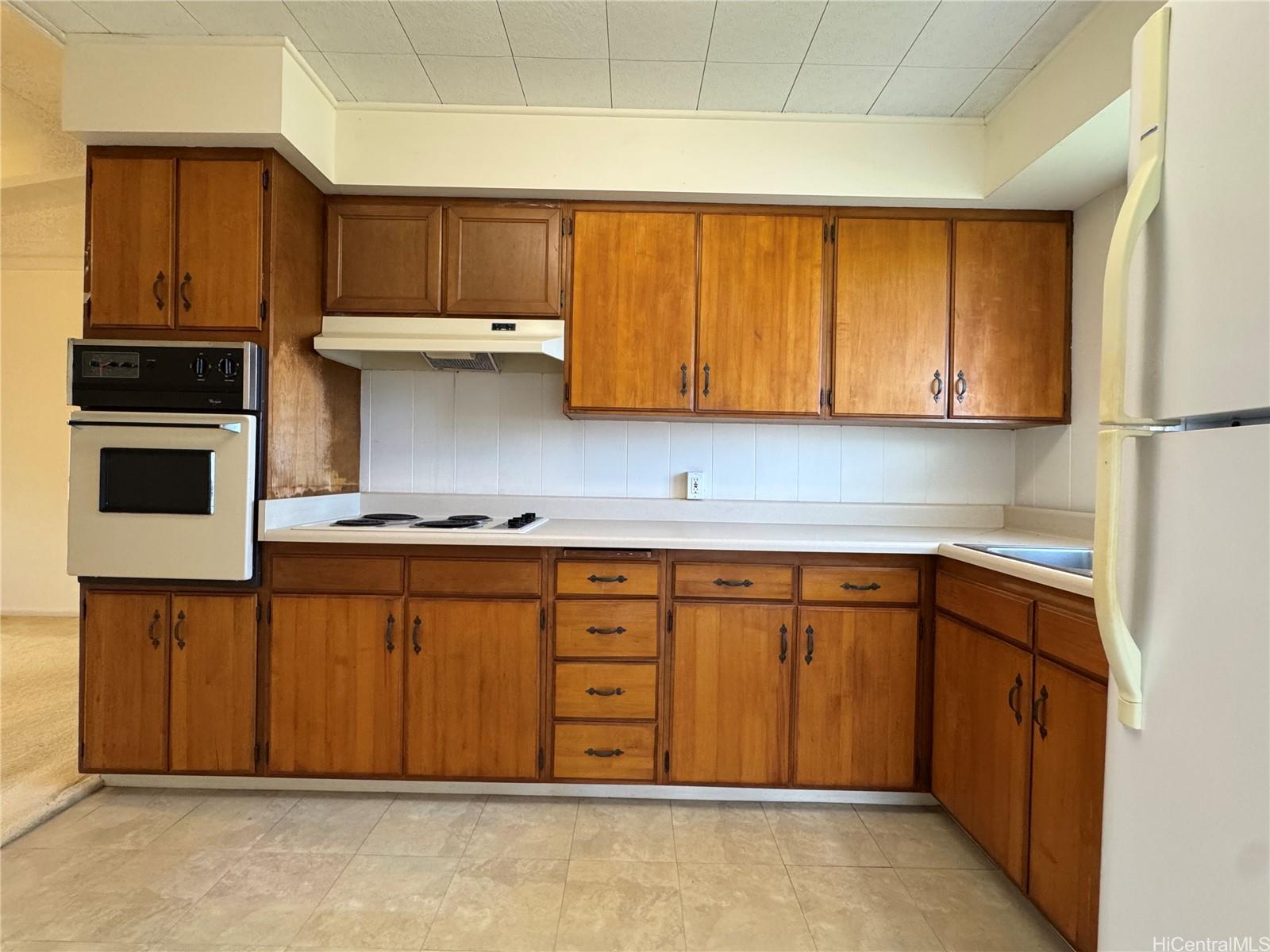 45-541  Keole Street Keaahala, Kaneohe home - photo 6 of 25