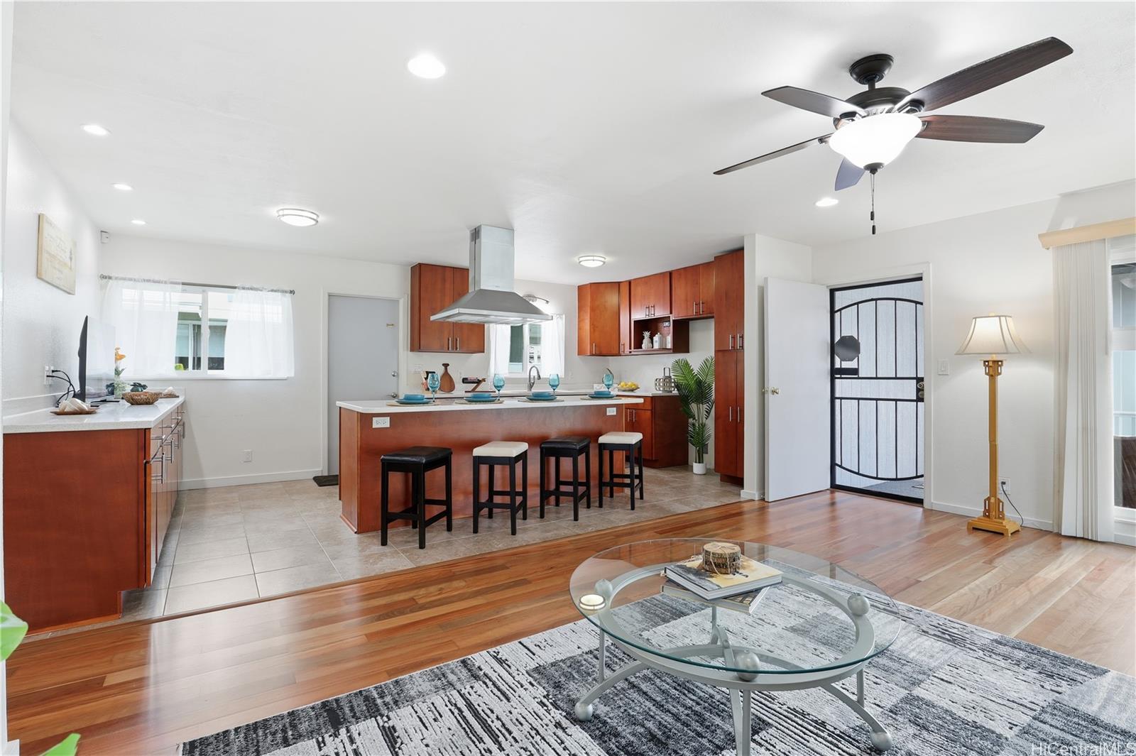 45-542  Waikalua Place Halepuu, Kaneohe home - photo 7 of 25